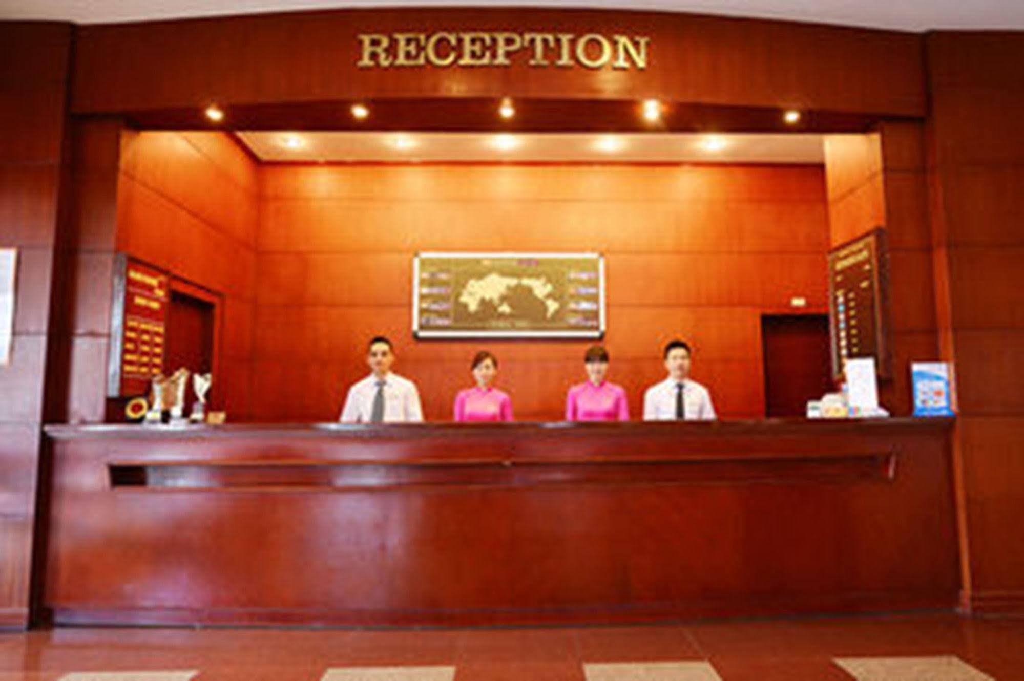 Grand Ha Long Hotel Buitenkant foto
